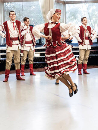 Verchovyna Ukrainian Dancers Patriarch Banquet Performance